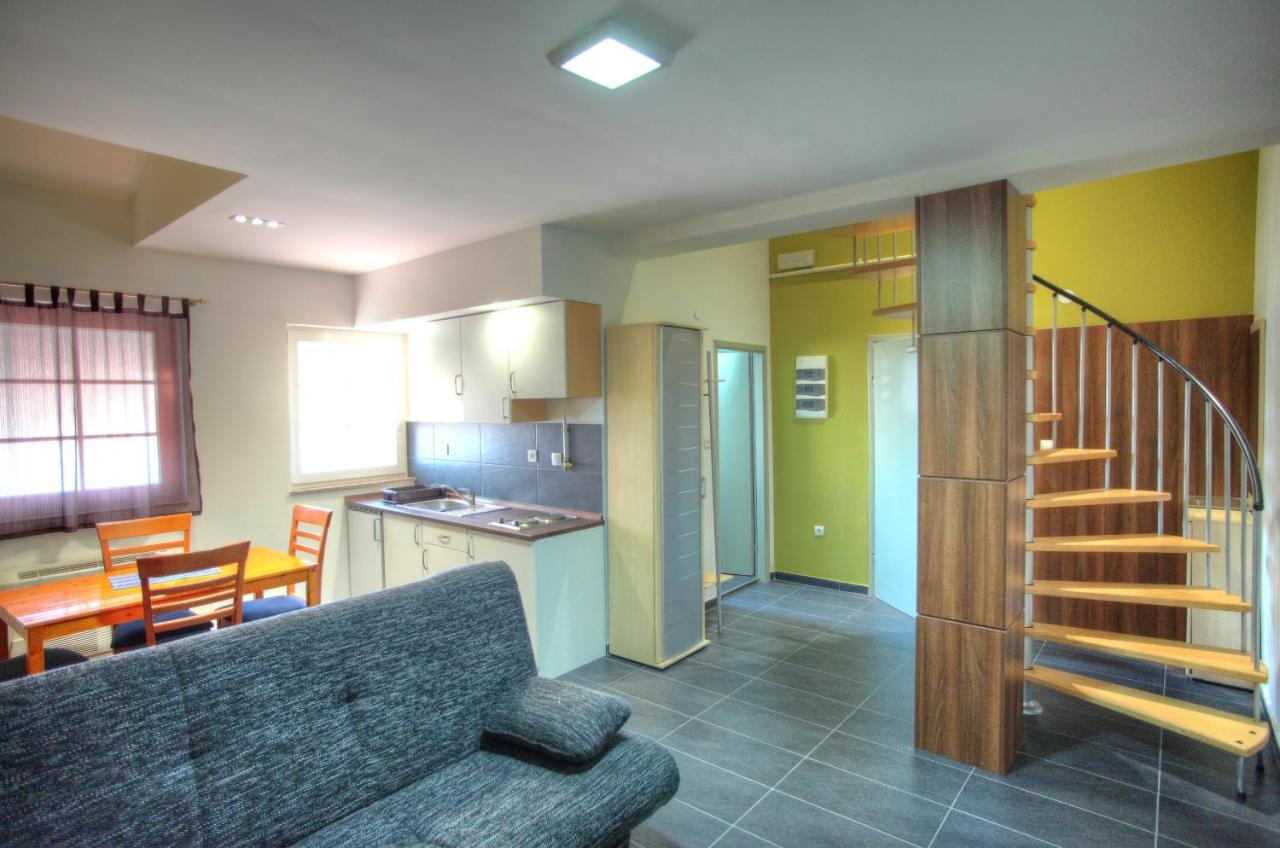 Bokun Apartments II Sisak Eksteriør bilde